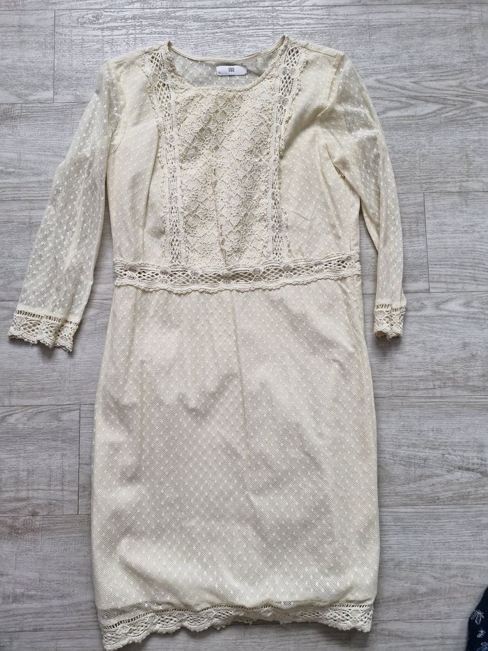 Robe femme dentelle - photo numéro 4