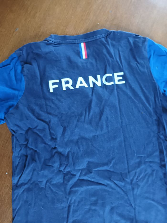 Tee-shirt - photo numéro 2