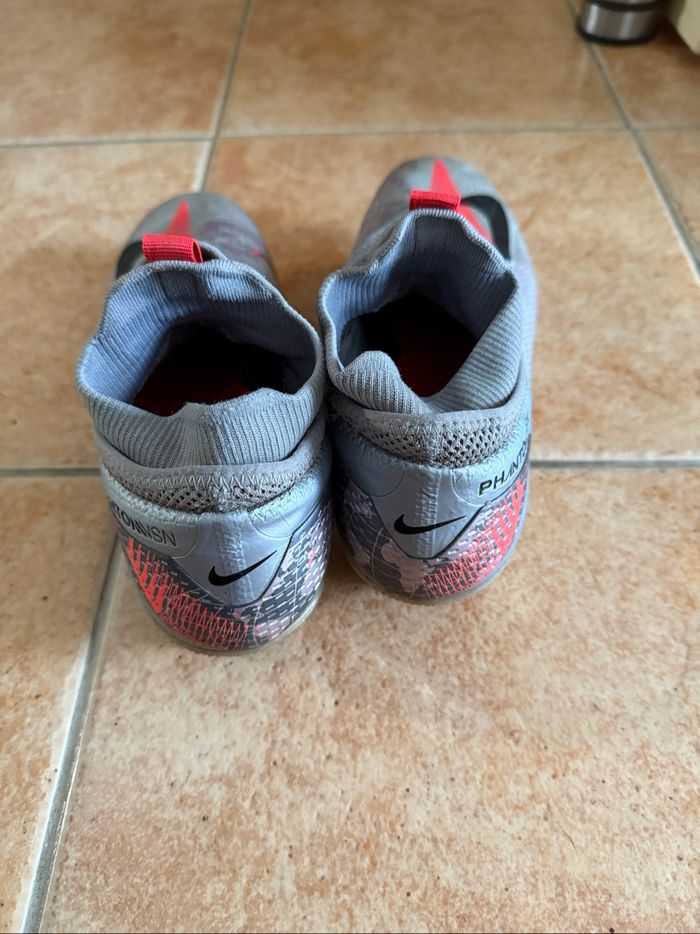 chaussures de foot - photo numéro 5