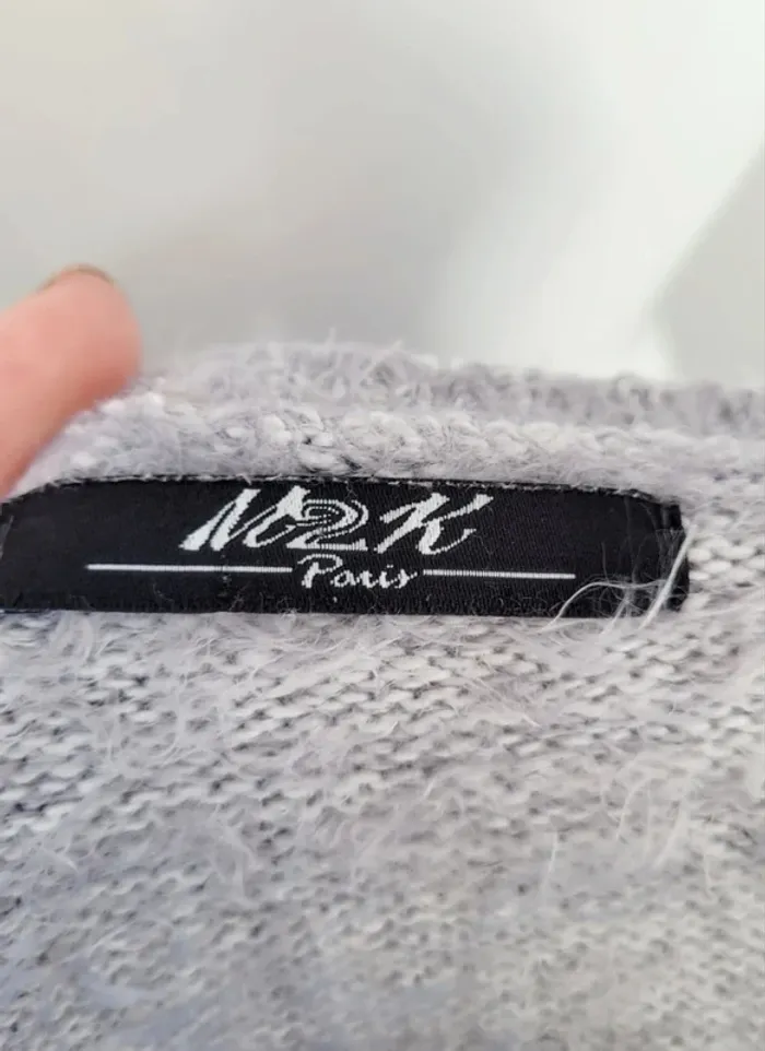 Joli pull M2K Paris 36-38 - photo numéro 4
