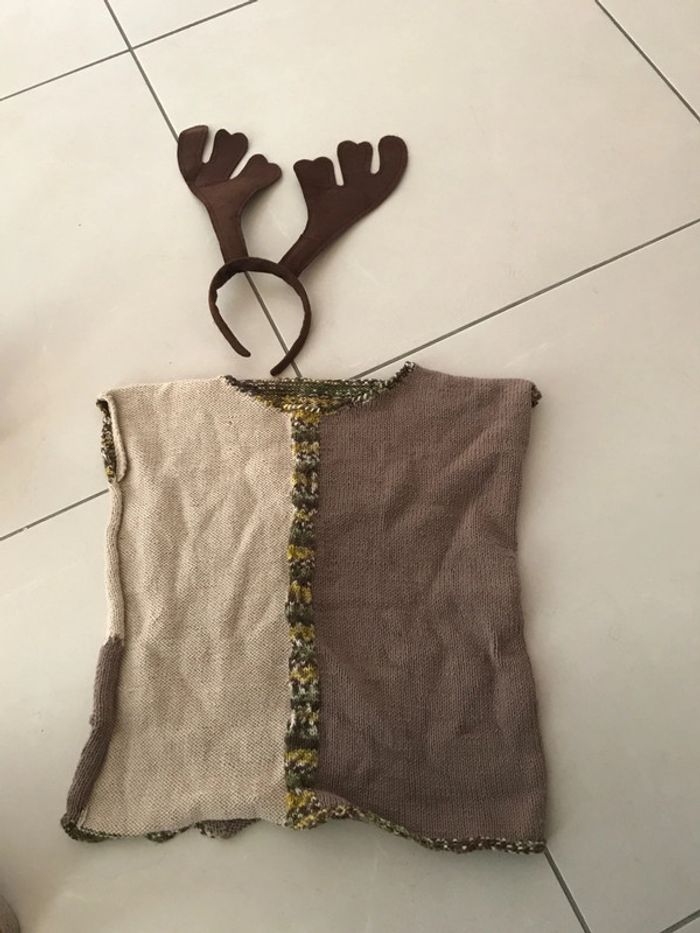 Pull tricot sans manches marron et serre-tête Rennes de Noël 12 ans