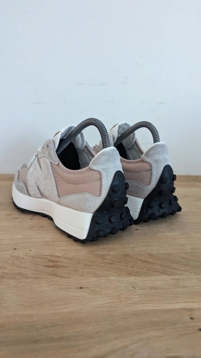 New balance 327 beige - photo numéro 7