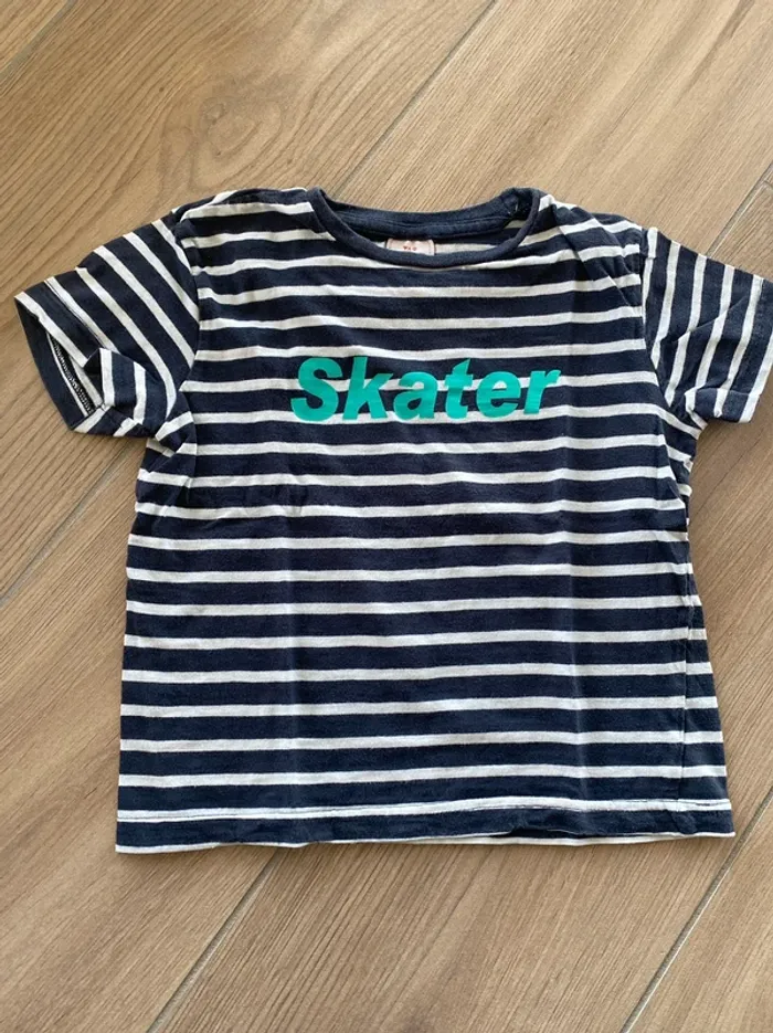 T shirt skater 4 ans
