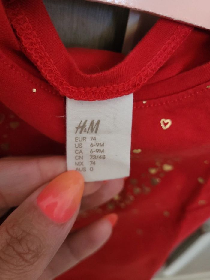 T-shirt manches longues 6/ 9 mois - photo numéro 2