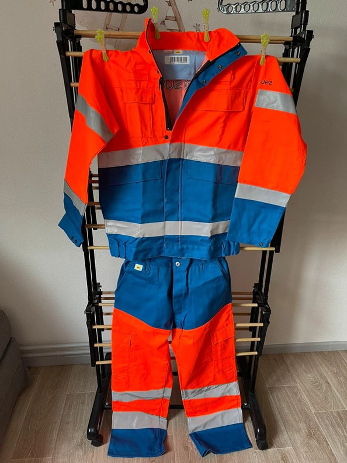 Tenue suez complète