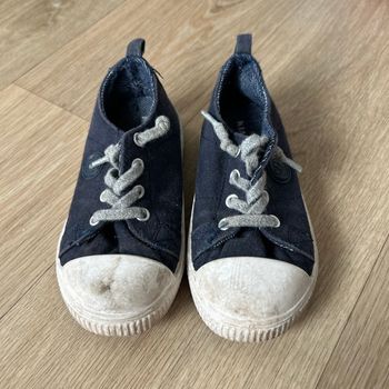 Baskets en toile
