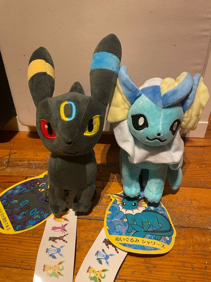 Lot de peluches Pokémon