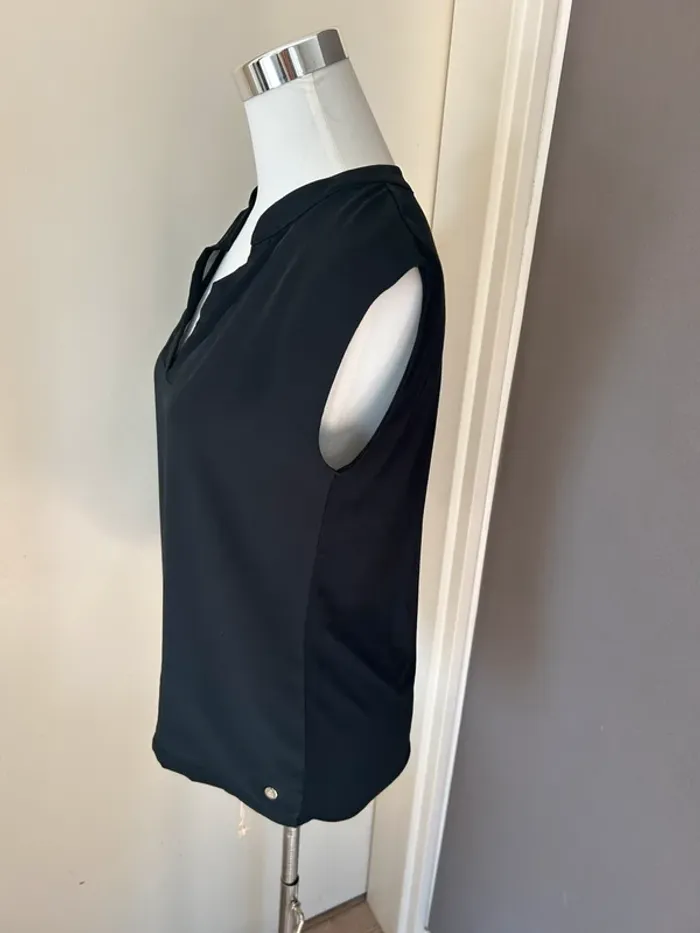 123 blouse haut top manches courtes Noir col V femme, taille 38/M - photo numéro 3