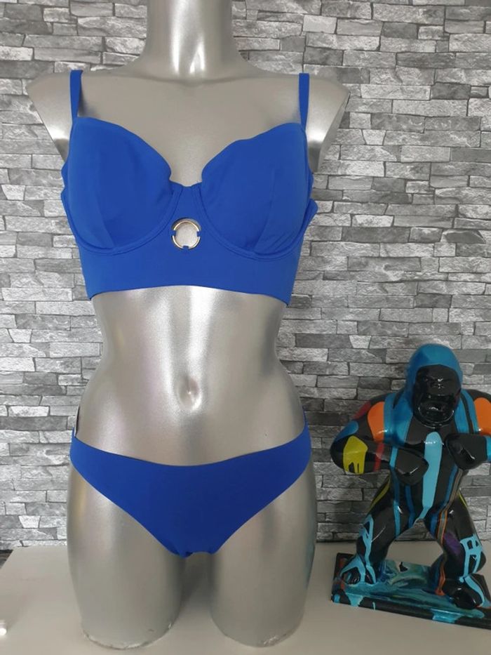 Maillot de bain bleu sexy T38/95B