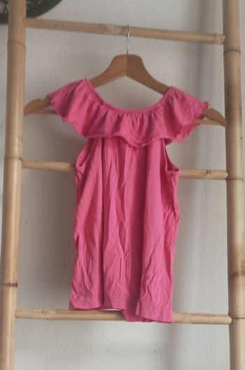 T-shirt rose OVS taille 8-9 ans 