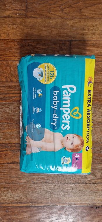 Couche pampers baby dry taille 4+