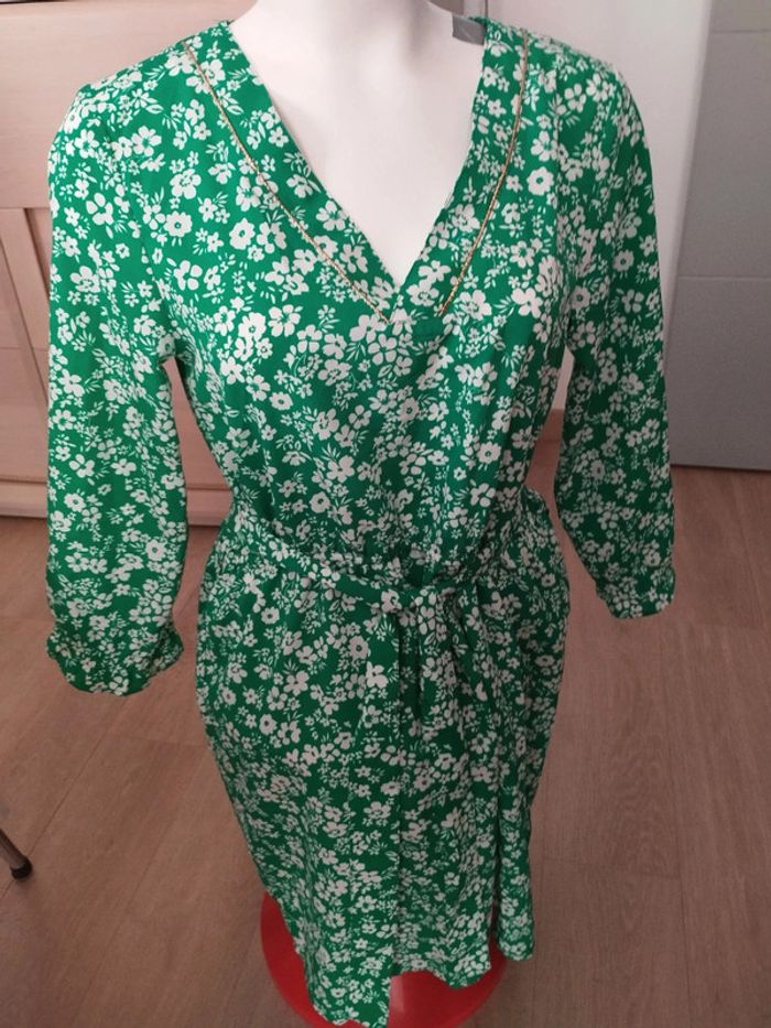 Robe fashion prívate taille 38 très agréable à porter - photo numéro 3
