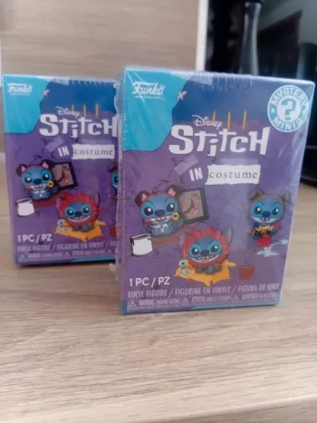 Lot de 2 figurines Funko Mystery Mini Disney Stitch