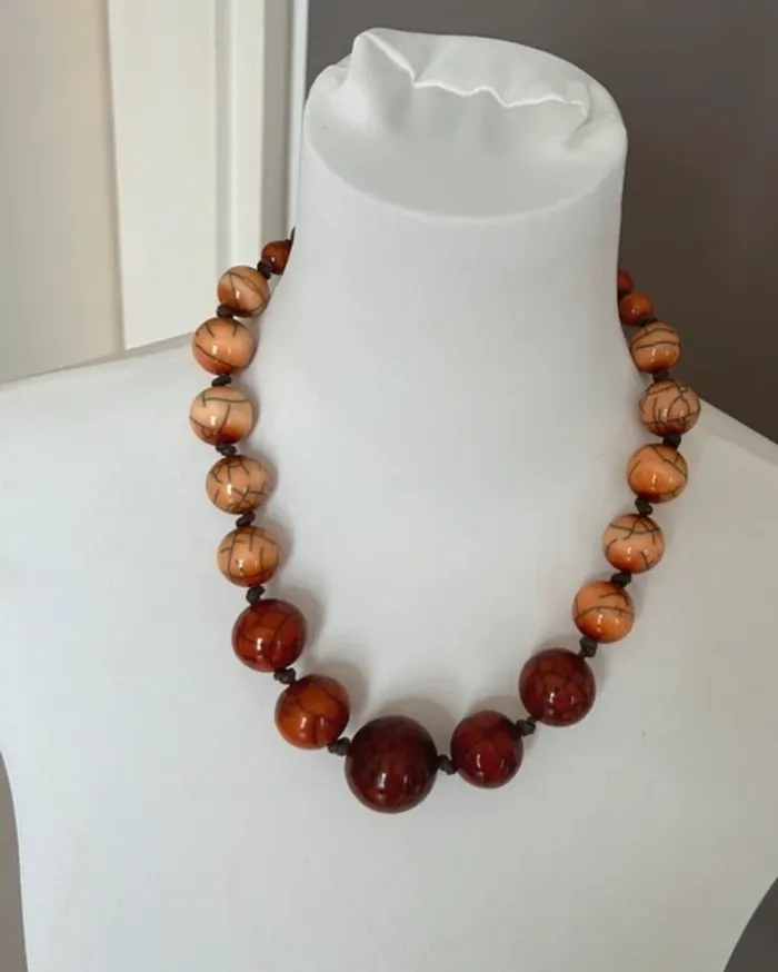 Collier de perles en bois, vintage - photo numéro 2