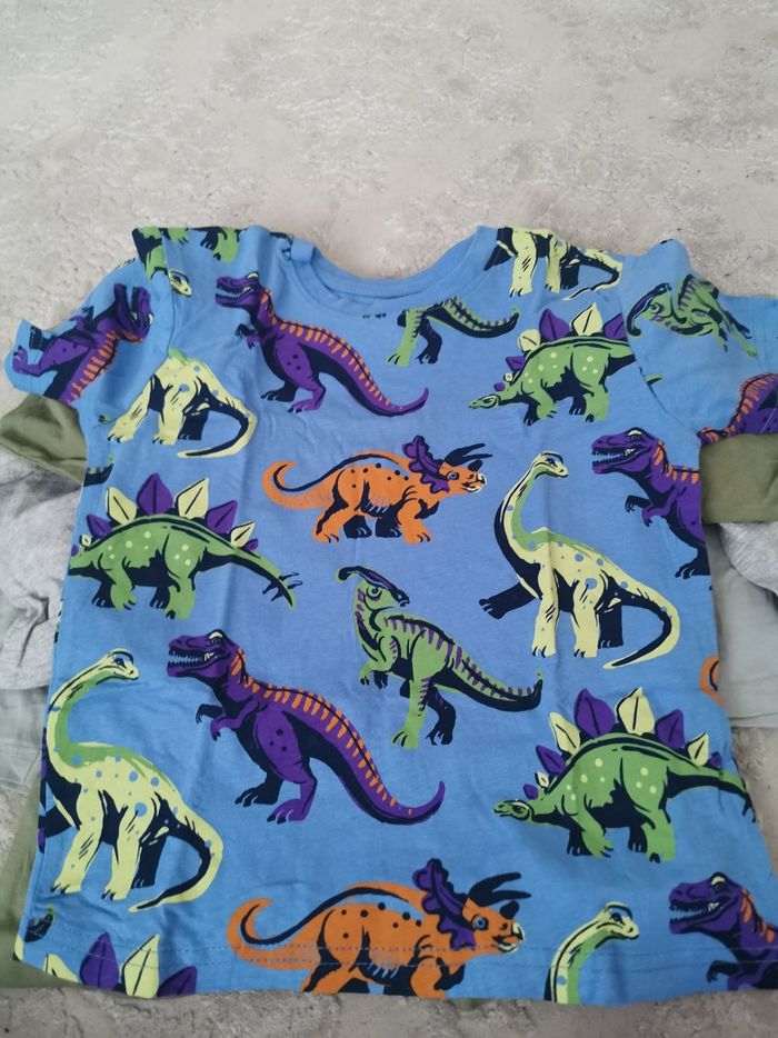 Lot vêtement 3-4 ans dinosaure - photo numéro 5