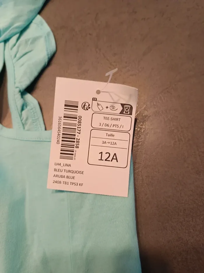 Vends débardeur LH neuf avec étiquette taille 12 ans. - photo numéro 3