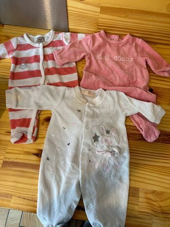 Lors 3 pyjamas 1 mois