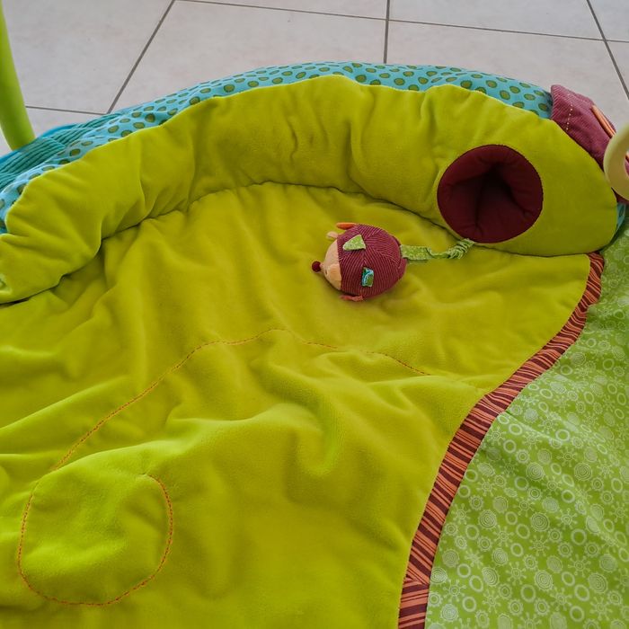 tapis eveil forme feuille - photo numéro 3