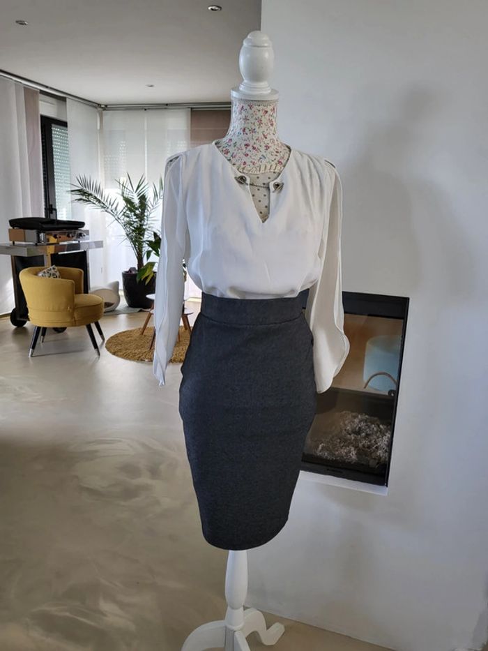 Jupe crayon grise, amisu 38