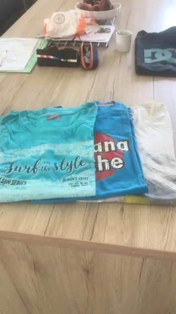 Tee-shirts XL ( dessin craquelé )