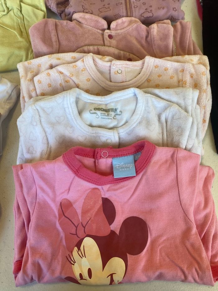 Lot de vêtement bébé fille - photo numéro 3