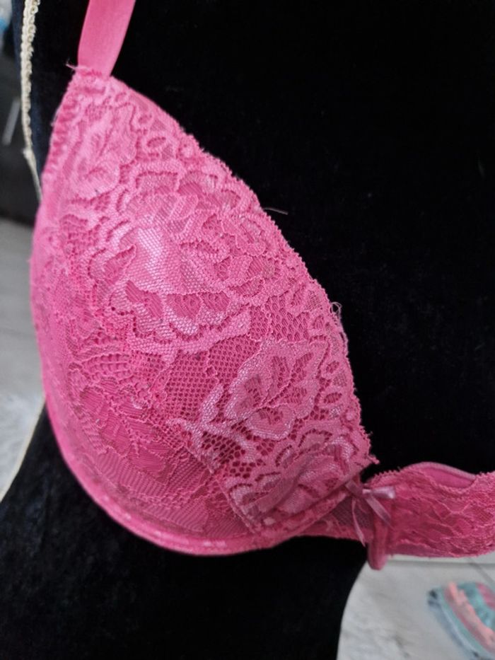 🤗 Soutien gorge neuf T.95D - photo numéro 2