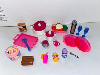 Lot accessoires maison poupée Barbie 