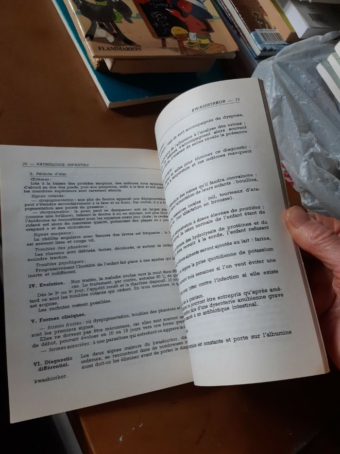 Livre le Le guide de puériculture - photo numéro 9