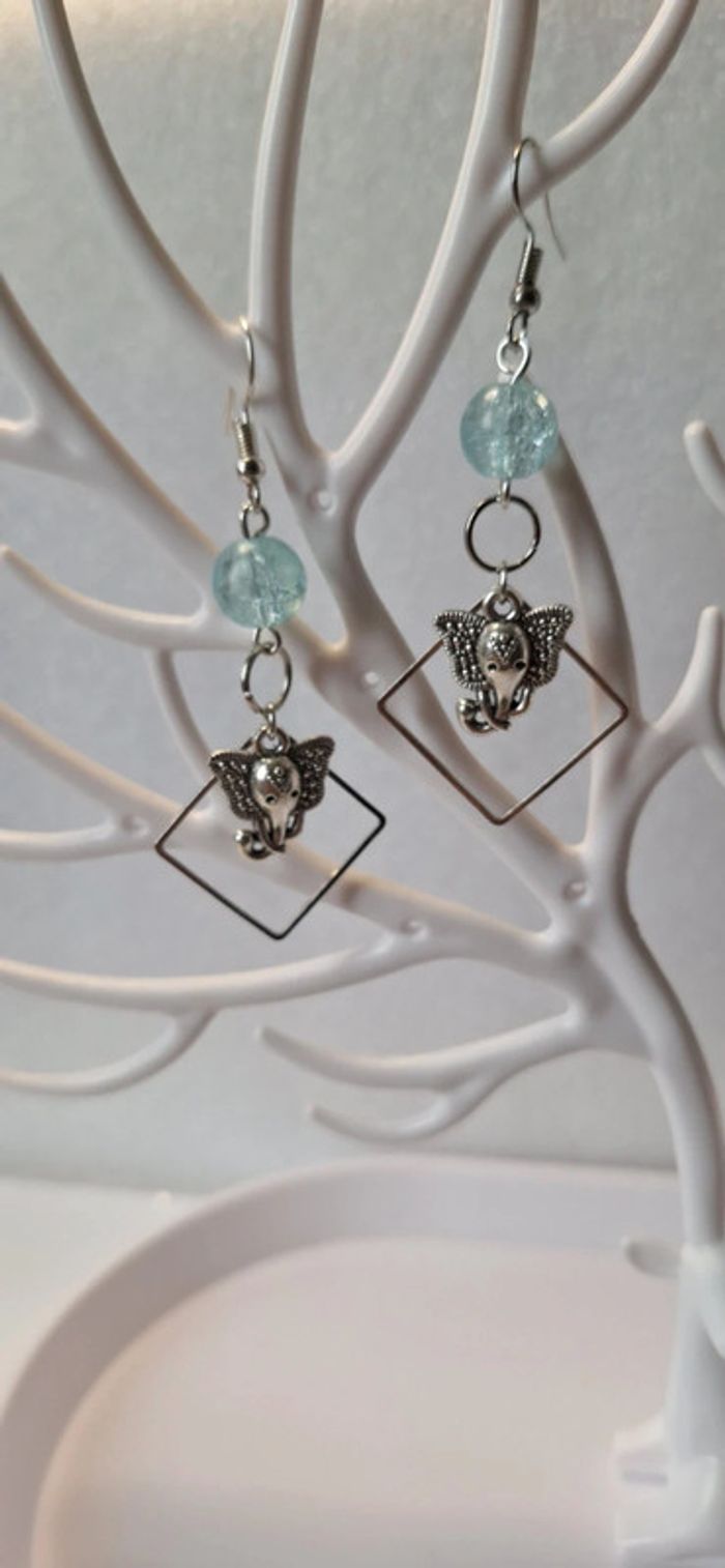 Boucles d’oreilles bleu clair, tête d'éléphant - photo numéro 3