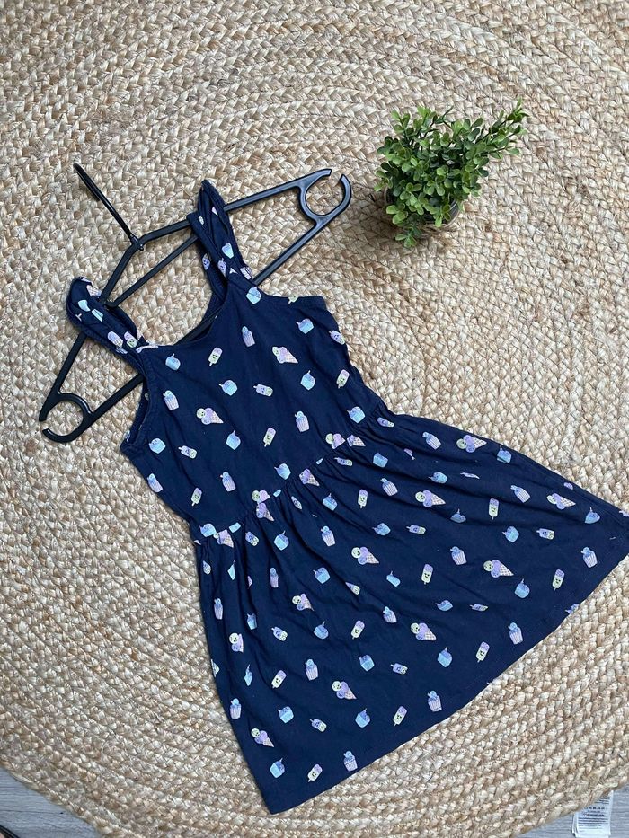 Robe 4 ans