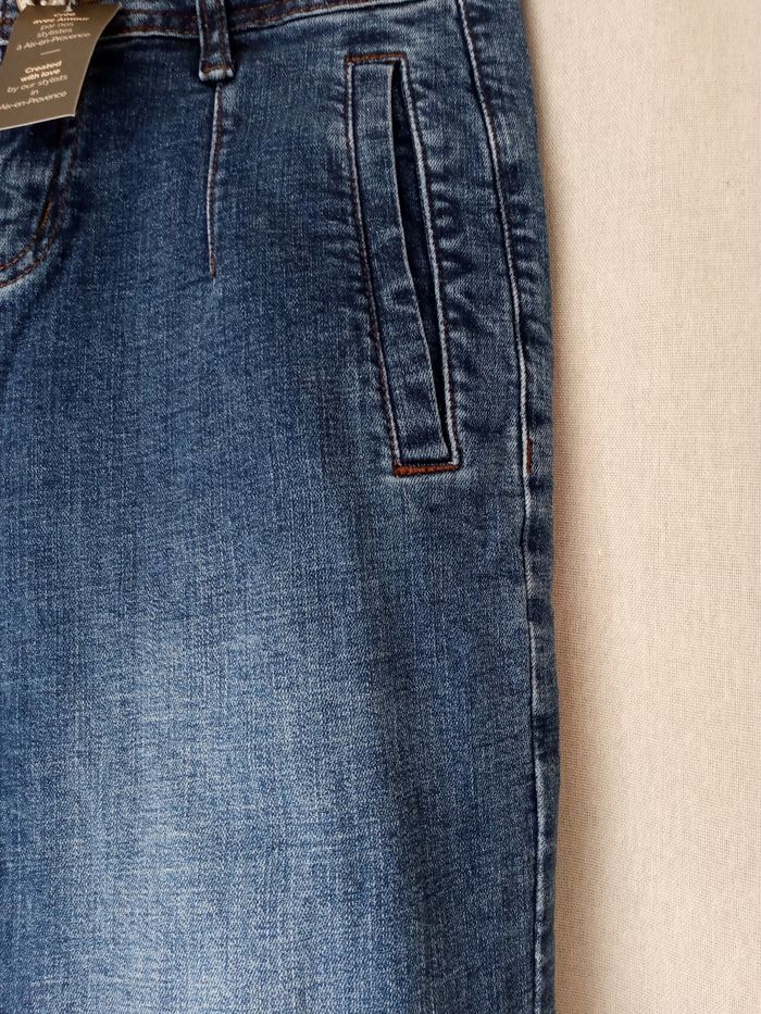 Jean droit taille S captain tortue - photo numéro 2