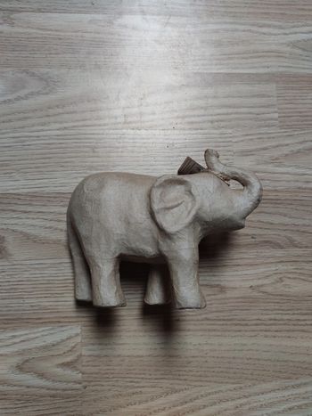 Éléphant en papier mâché a customiser craft sensations