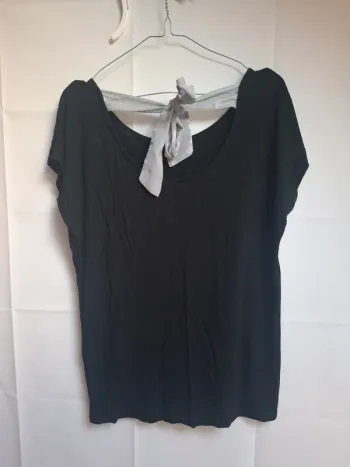 Haut taille 40