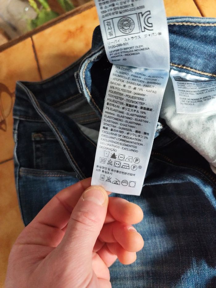 Jean's Levi's femme - photo numéro 12