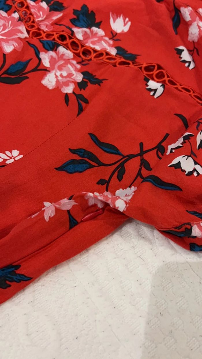 Robe rouge fleurie - photo numéro 5