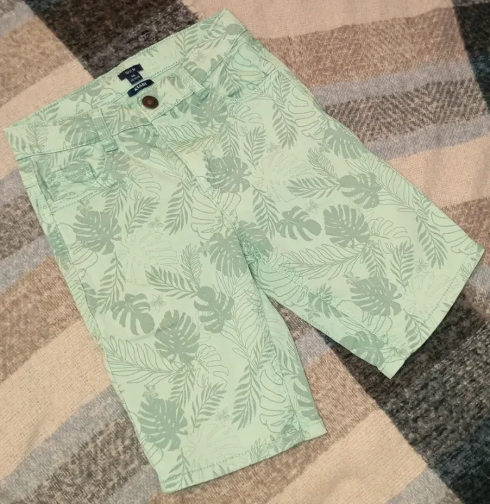Pantacourt à motifs taille 8 ans