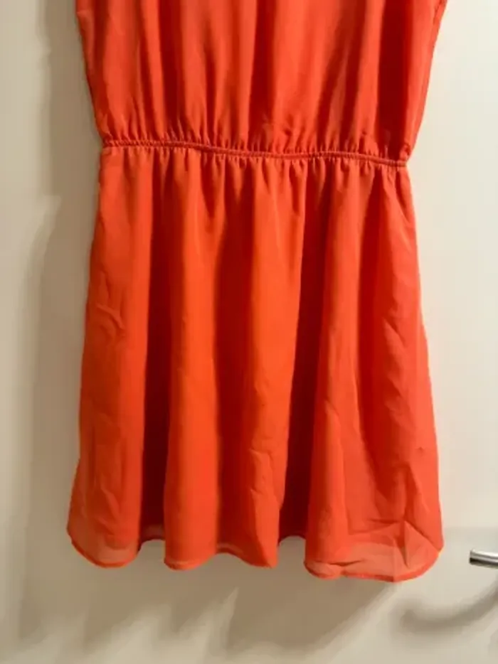 Robe légère rose - photo numéro 4