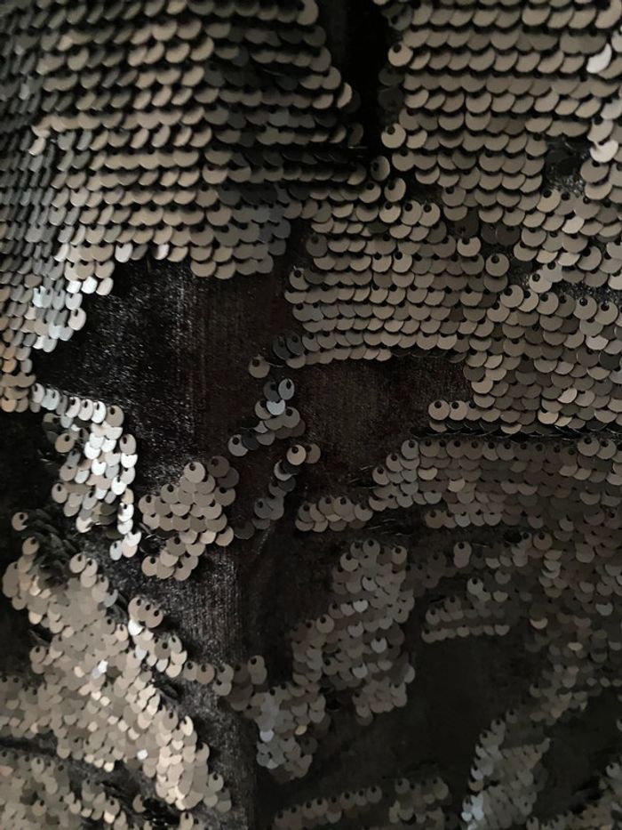 Tee shirt Camaïeu noir à sequins noirs et velours taille S neuf avec étiquette - photo numéro 5