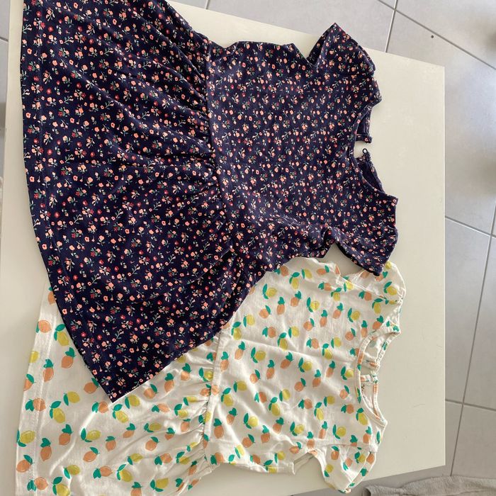 2 robes 18 mois 80cm