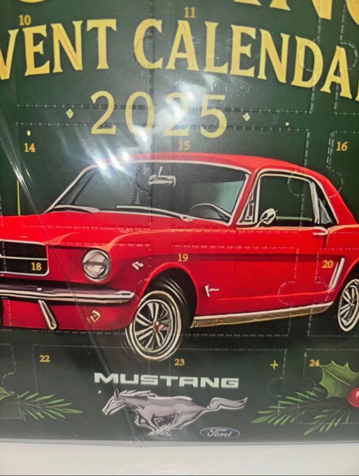 Calendrier de l’avent mustang Noël mini voiture - photo numéro 3