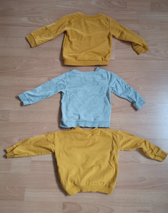 Lot 3 pulls 2 ans jaune et gris - photo numéro 2