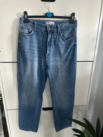 Jean MOM - Bershka