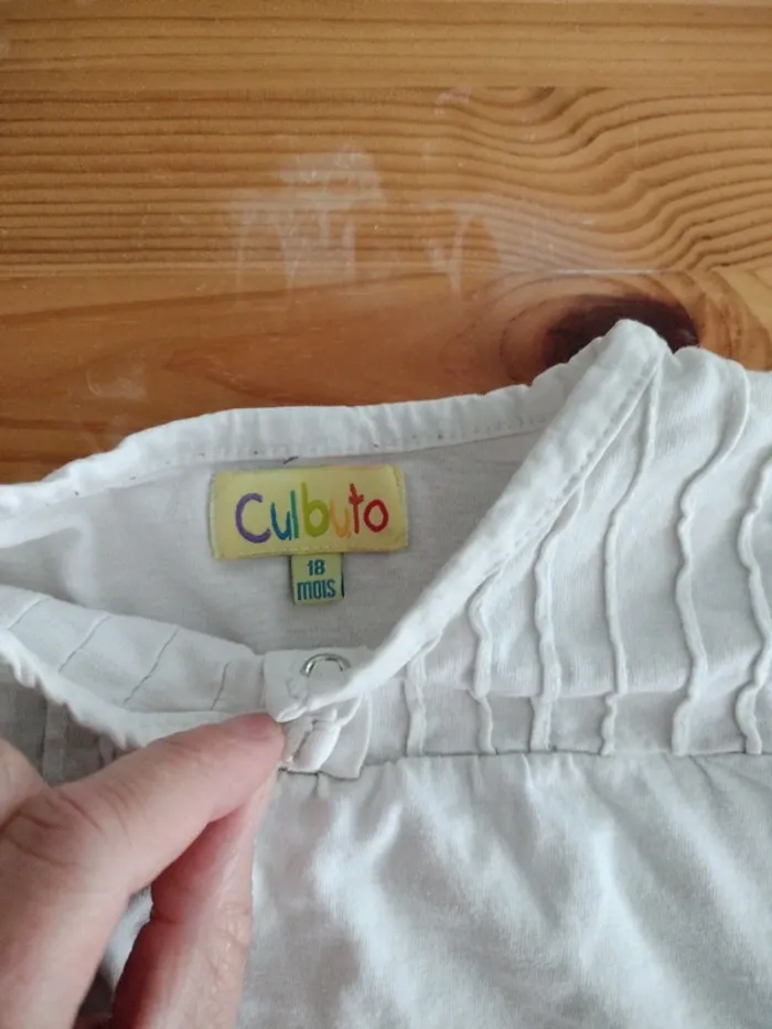 Haut+short - photo numéro 3