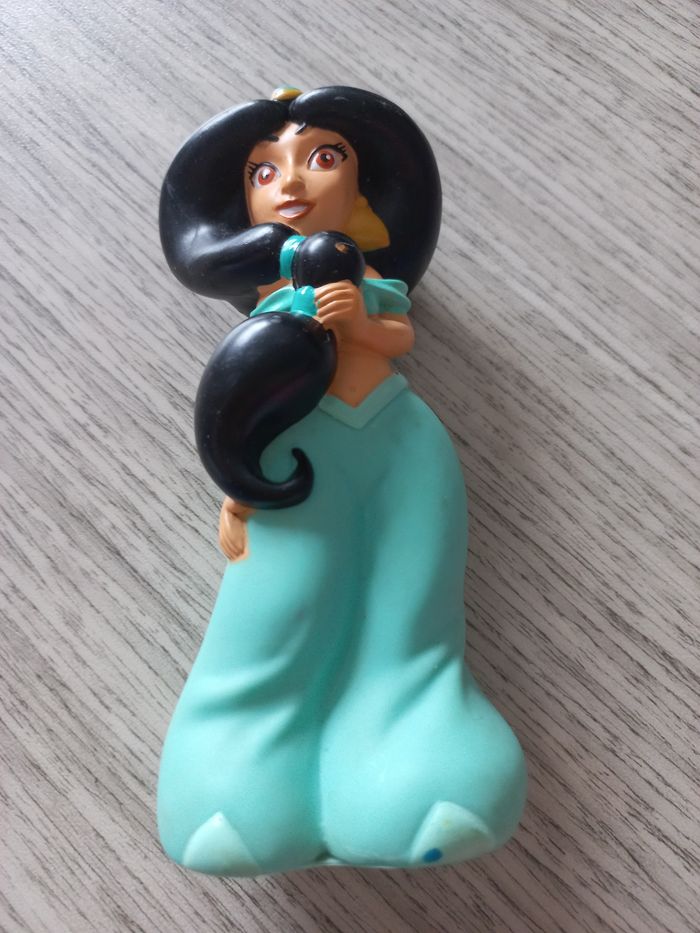 Figurine Jasmine