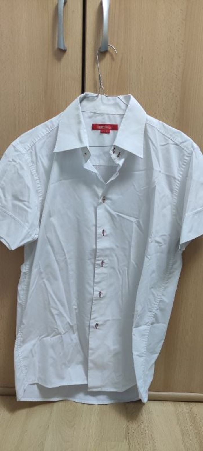 Chemise manches courtes