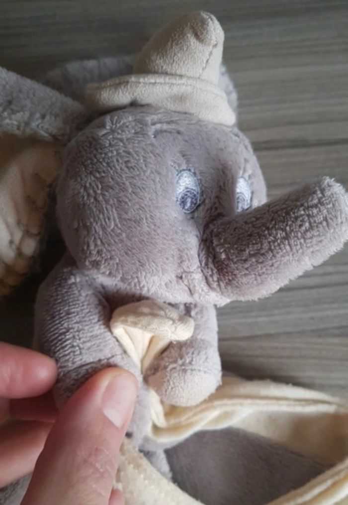 Doudou dumbo Disney - photo numéro 4