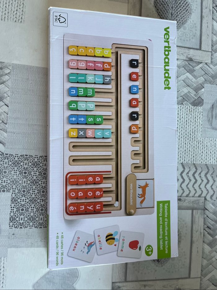 Tablette en bois d’écriture et lecture verbaudet