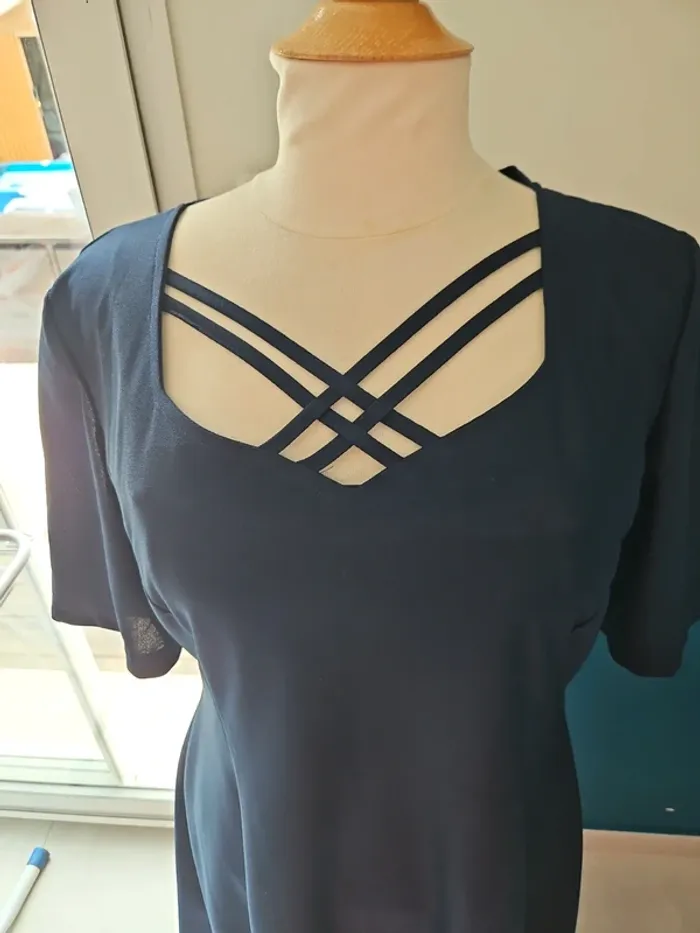 Robe 44 - photo numéro 3
