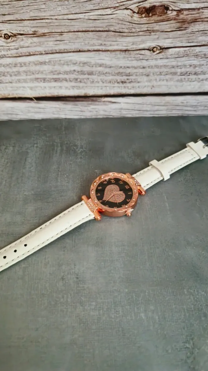 Montre chic - photo numéro 2