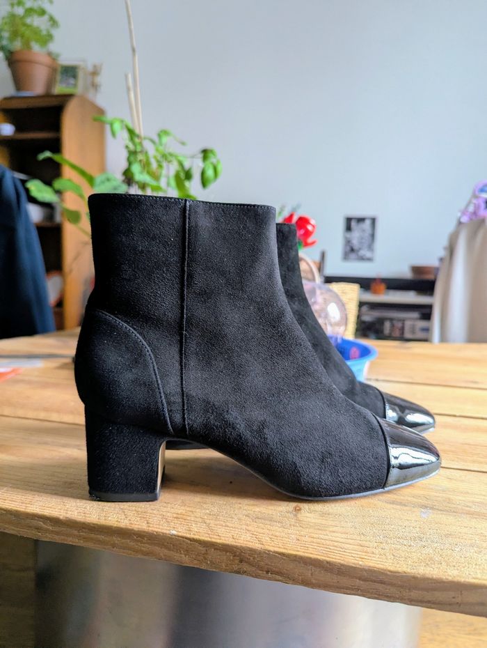 Bottines en cuir Minelli noires taille 38 - photo numéro 4